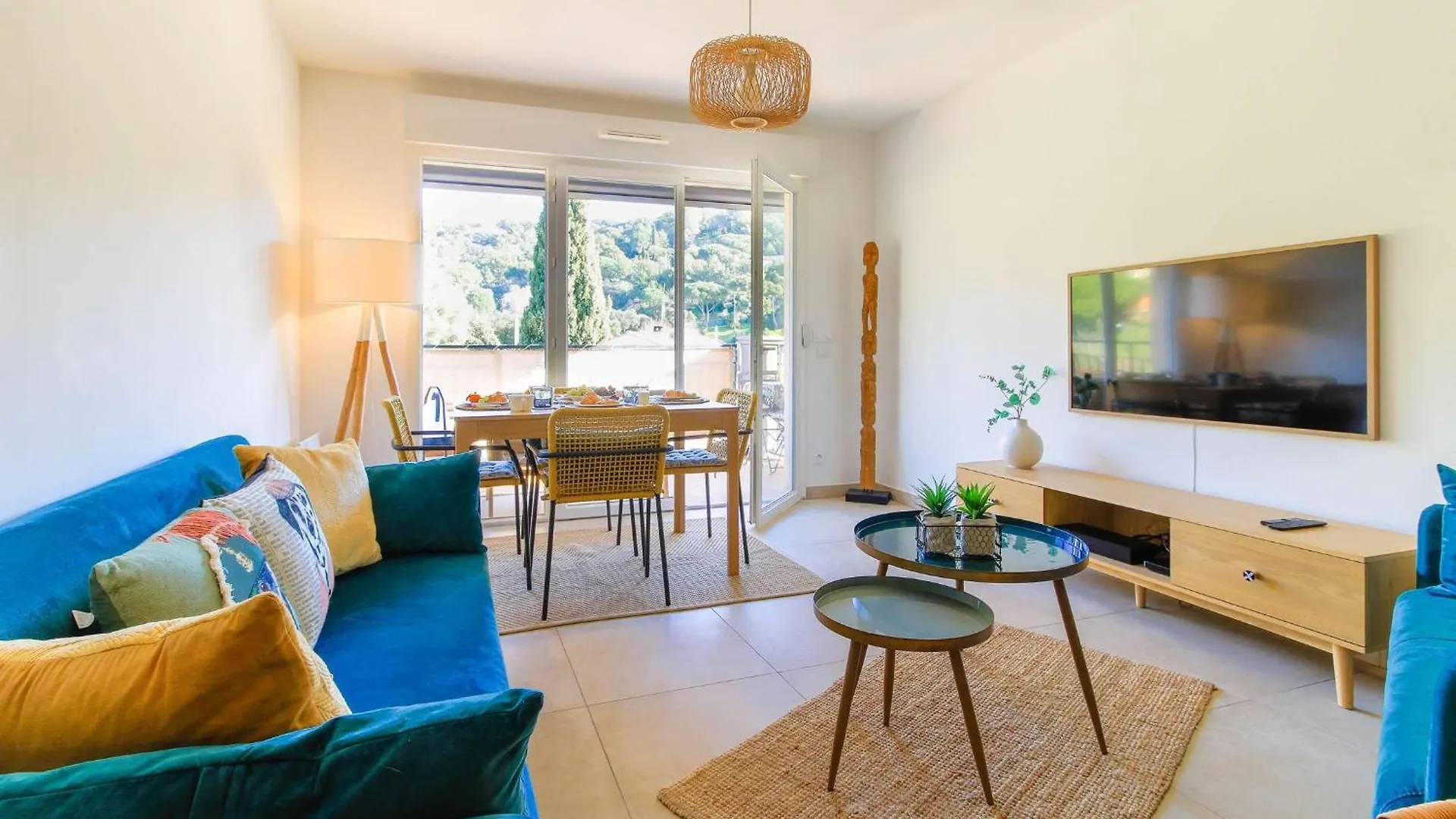 Select'Sohome- Appartement Pour 3 Personnes Dans Une Residence Neuve - Piscine Et Parking Prive - Solea Bormes-les-Mimosas Apartment